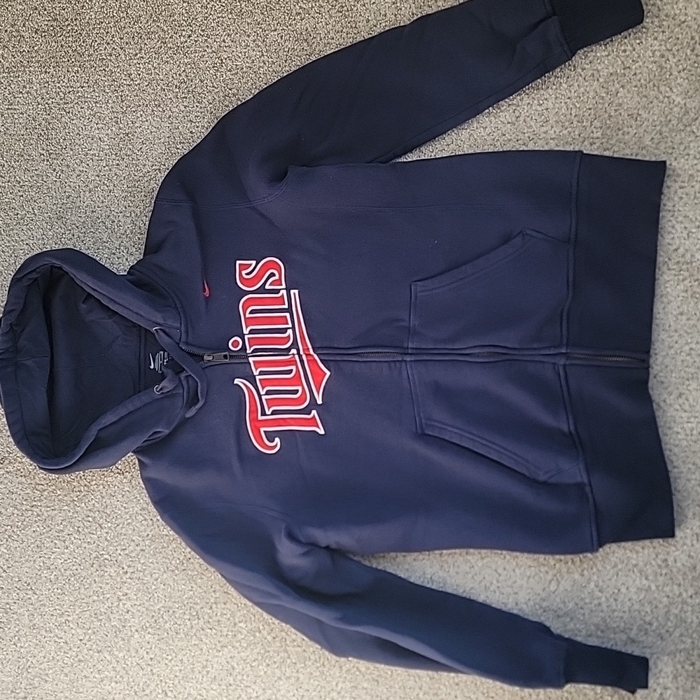 Nike Women's Minnesota Twins navy blue hoodie size m